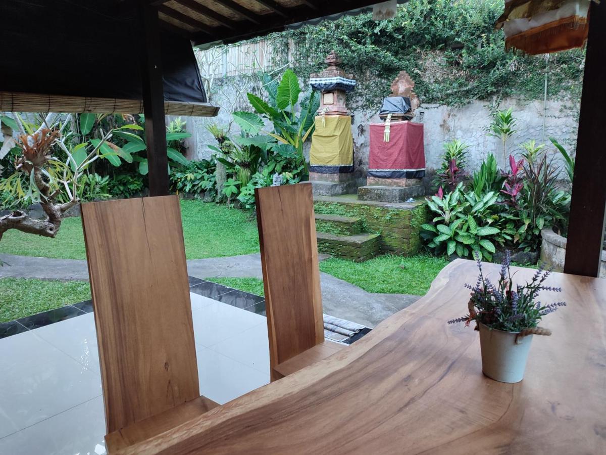 Bhuana Shanti Homestay Ubud  Bagian luar foto