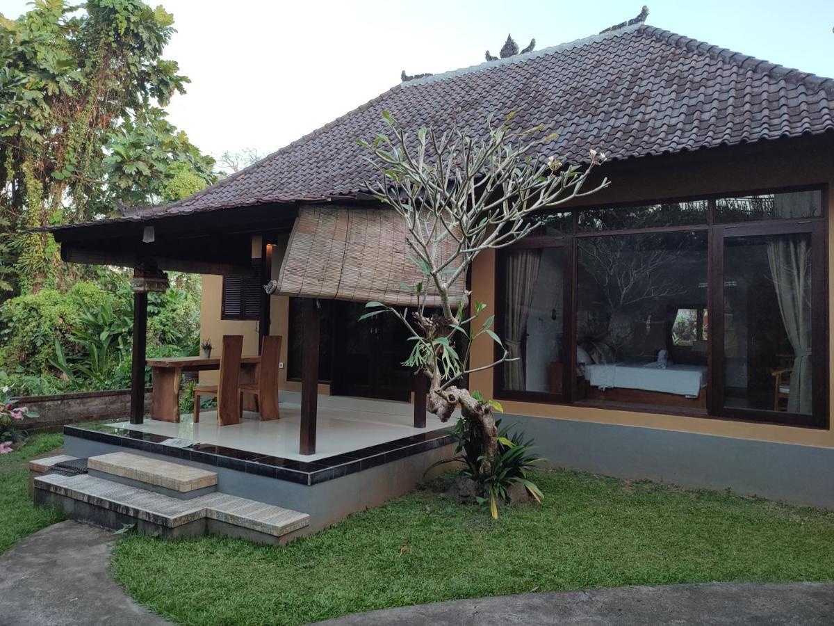 Bhuana Shanti Homestay Ubud  Bagian luar foto