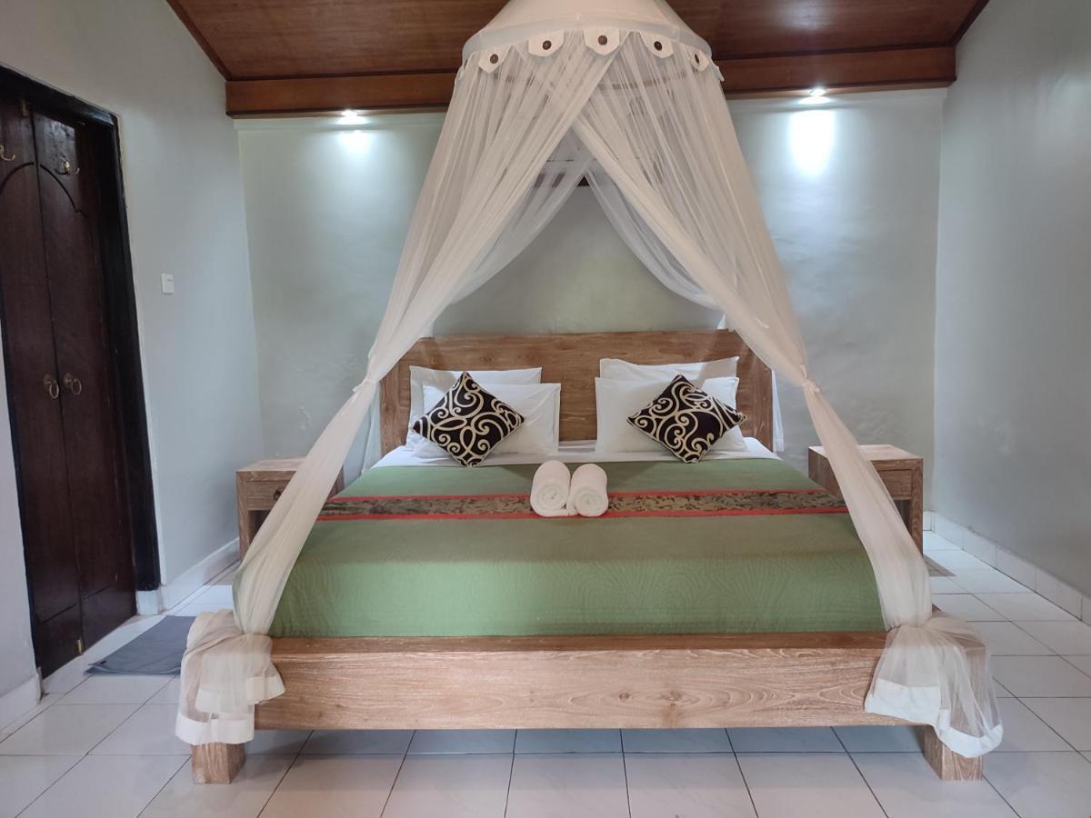 Bhuana Shanti Homestay Ubud  Bagian luar foto
