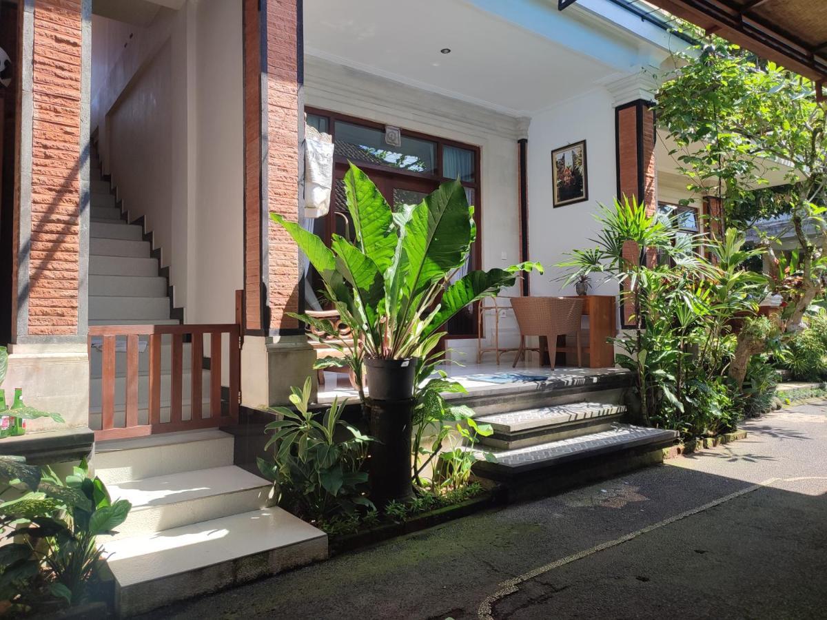 Bhuana Shanti Homestay Ubud  Bagian luar foto