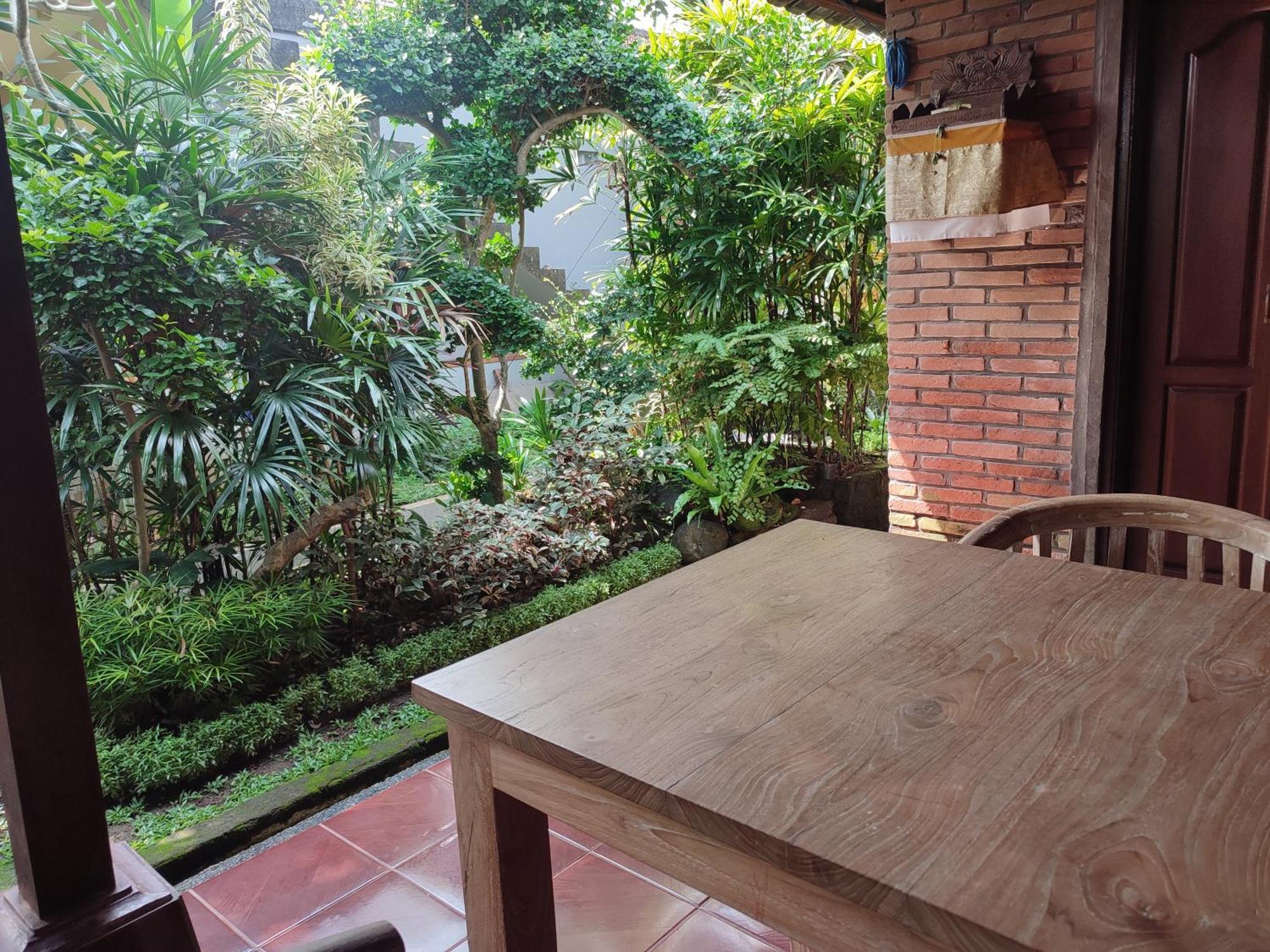 Bhuana Shanti Homestay Ubud  Ruang foto